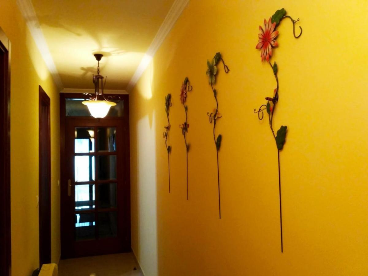 Apartamento La Real Caldas De Reis Bagian luar foto